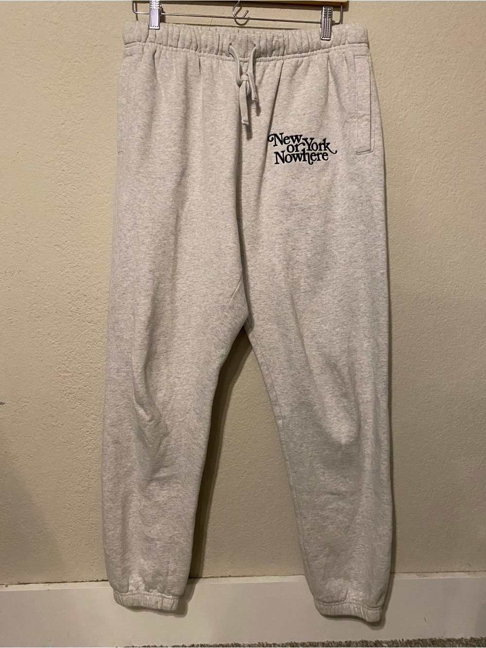 Light Gray 'New York or Nowhere' Logo Sweatpants